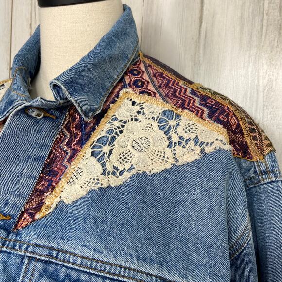 Carmar Tapestry Crop Jean Jacket Blue Denim LF Lace Boxy Festival Boho Size XS - Picture 8 of 9